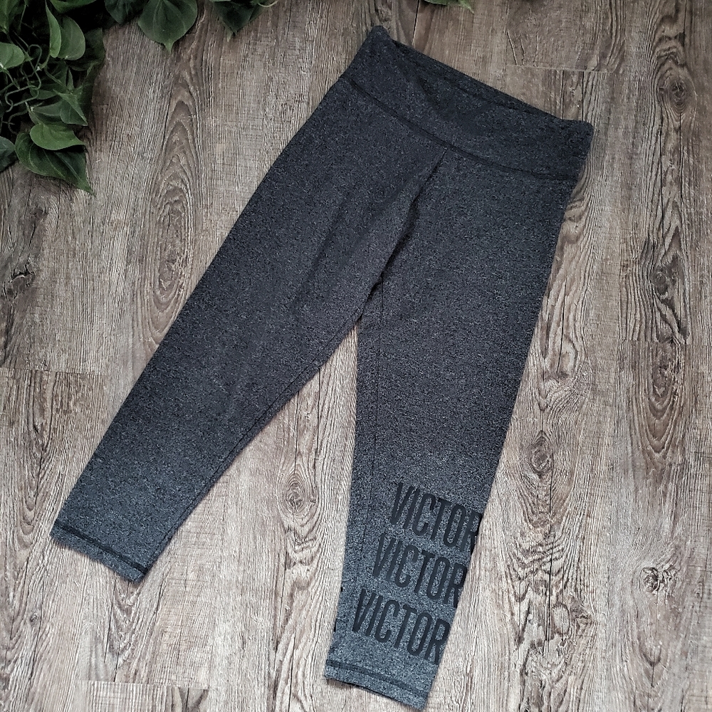 Victoria's Secret Sport Leggings Cropped Gray Athleisure Yoga Athletic Active